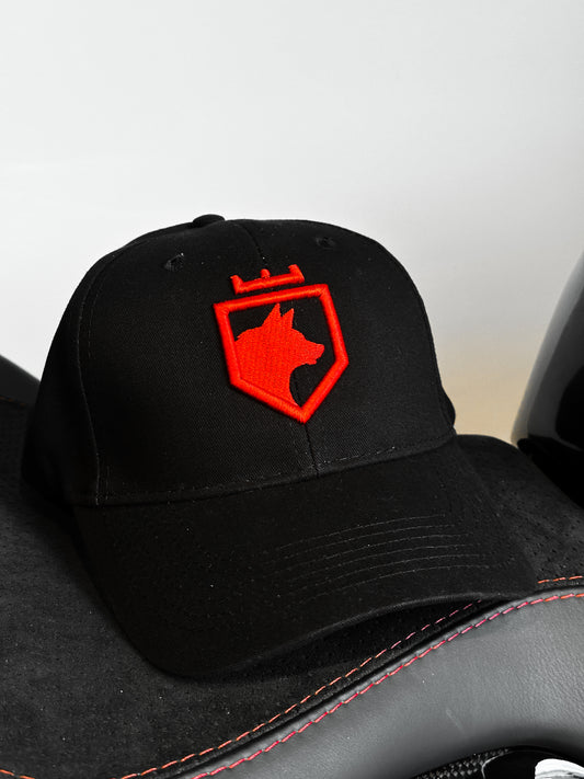 WOLF CAP BLACK/RED